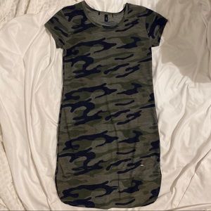 NWOT camo print mini tshirt dress (zaful? Shein?)